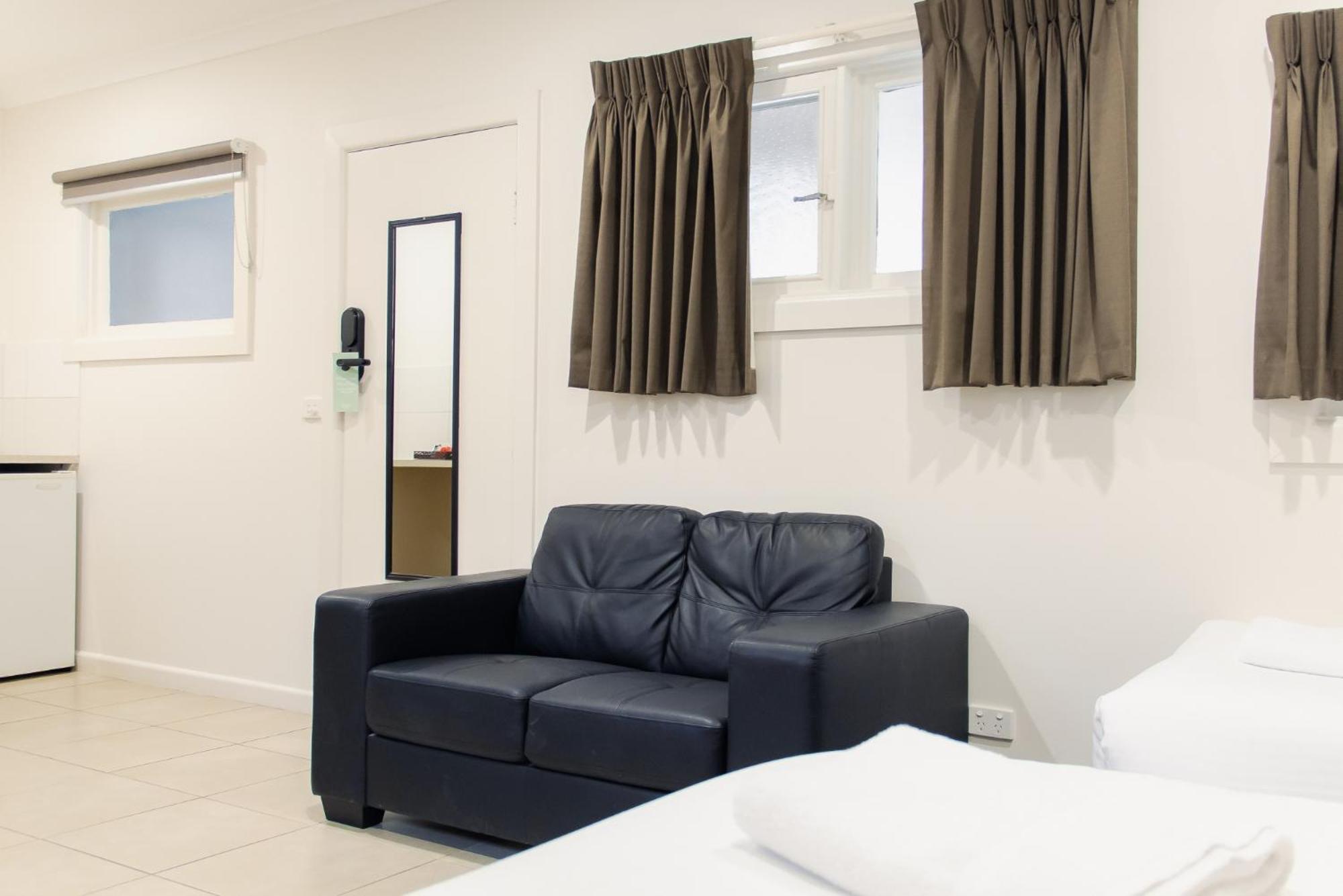 High Street Motel Echuca Bagian luar foto