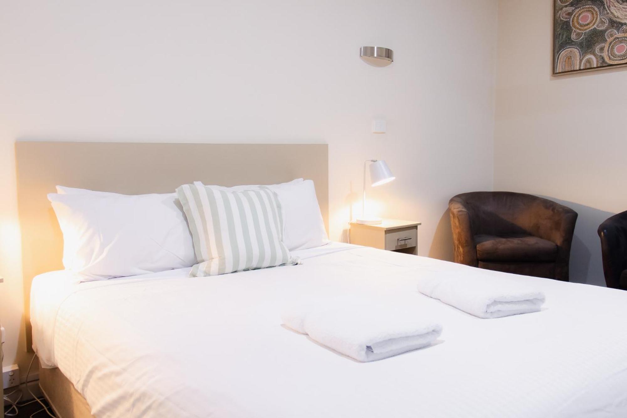 High Street Motel Echuca Bagian luar foto