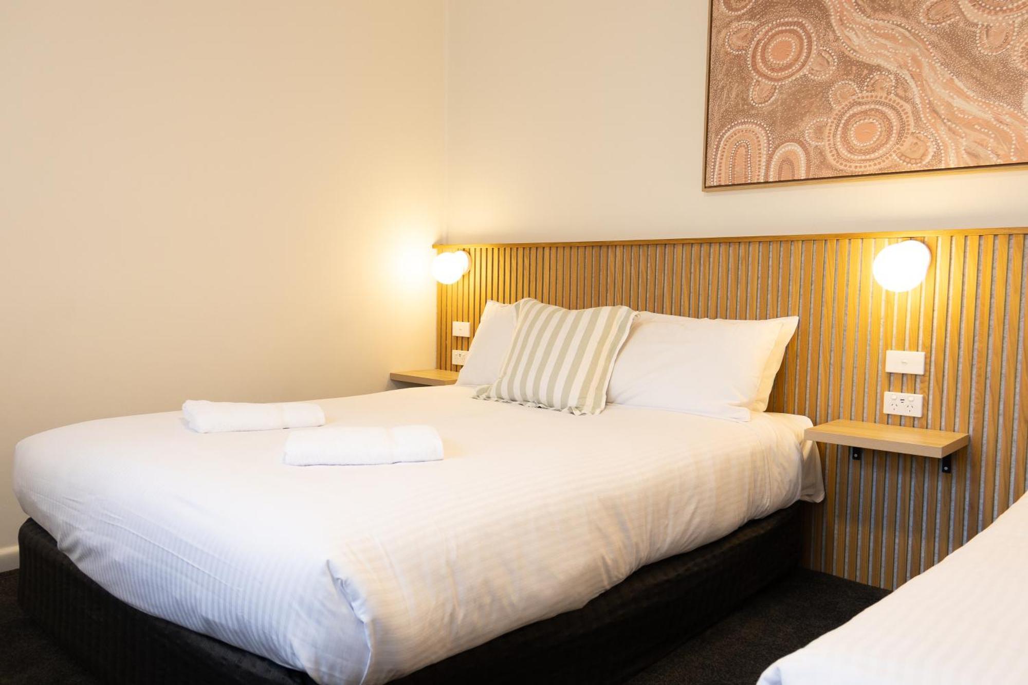 High Street Motel Echuca Bagian luar foto