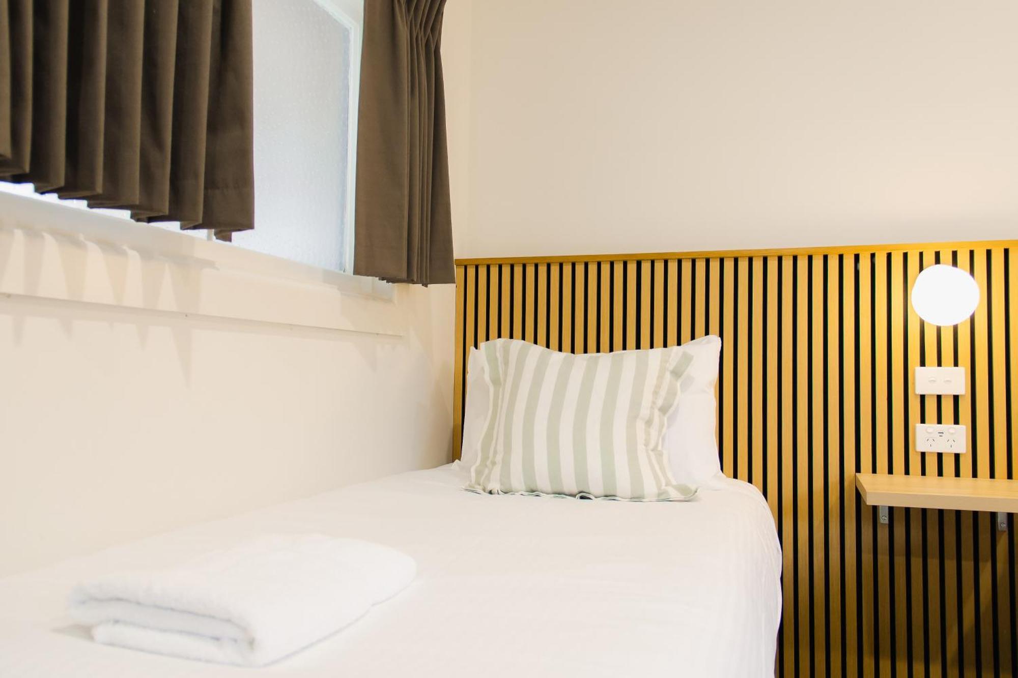 High Street Motel Echuca Bagian luar foto
