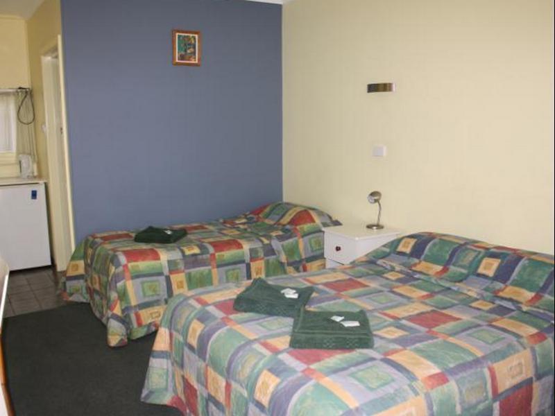 High Street Motel Echuca Bagian luar foto
